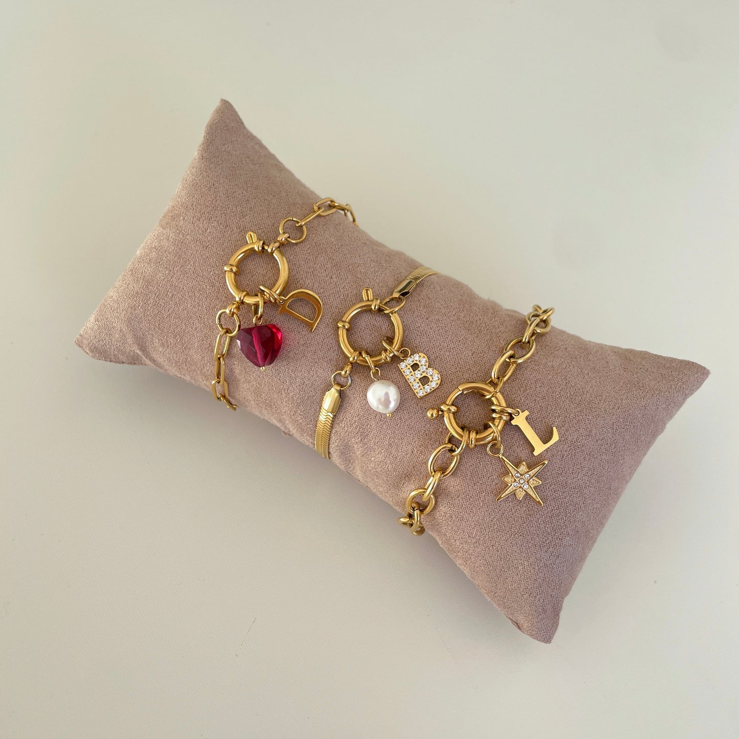 Plain Initial Charm