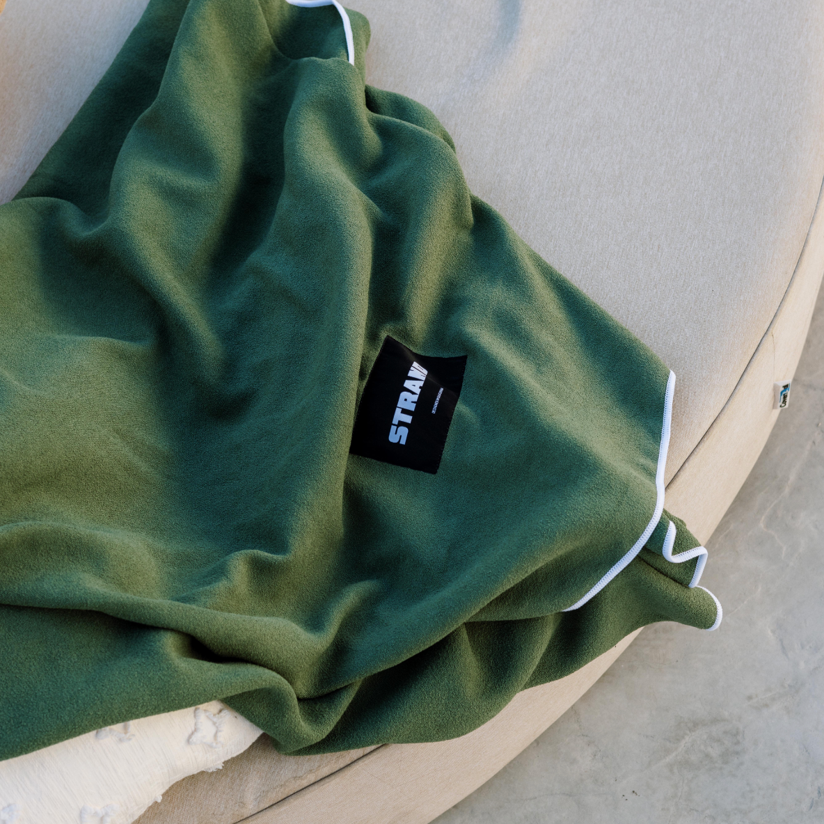 Moon™ - Strand Magnet Towel