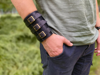The Wrist Wallet