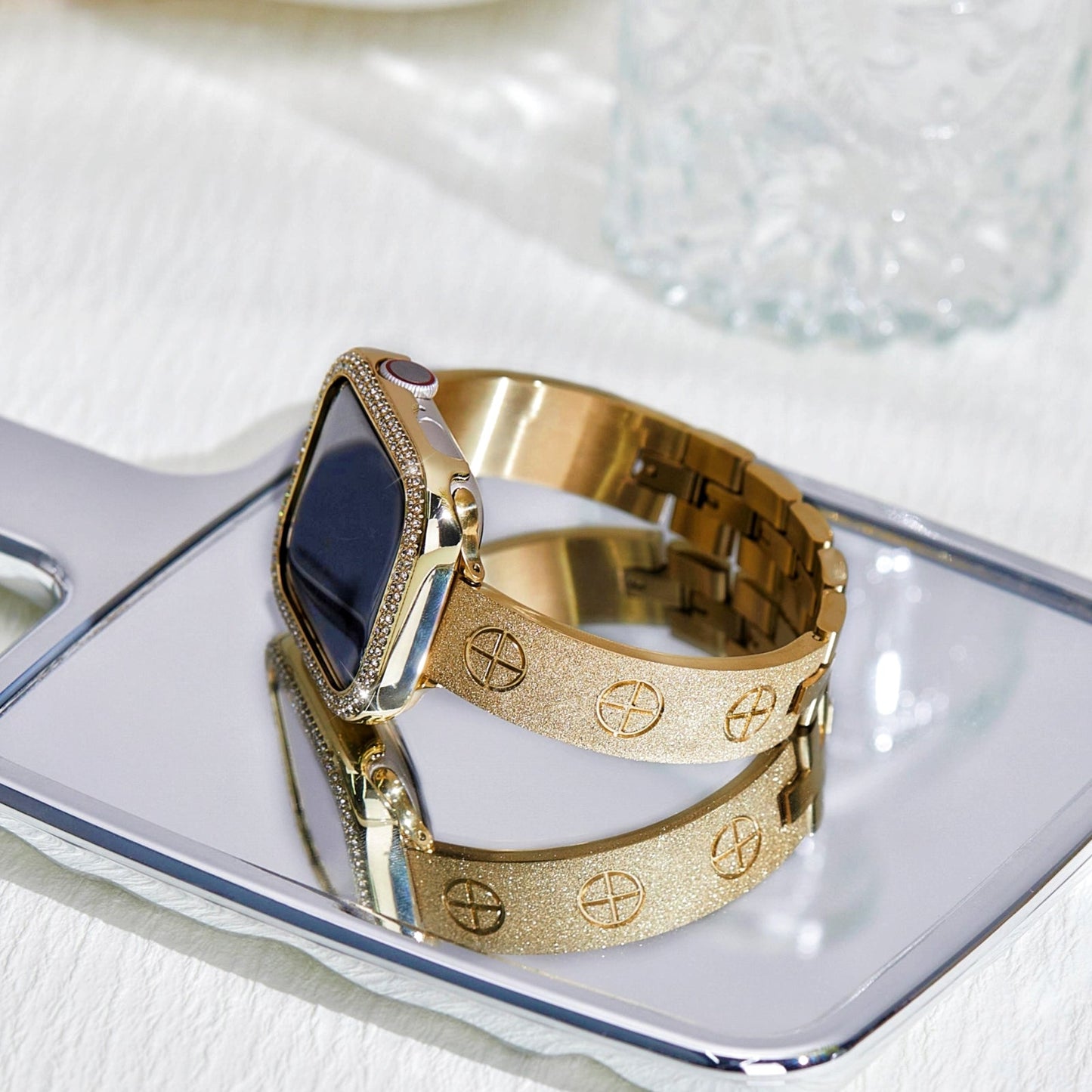 [Bundle] LOVE PLUS Luxury Bracelet Band with Dual-Bling Case