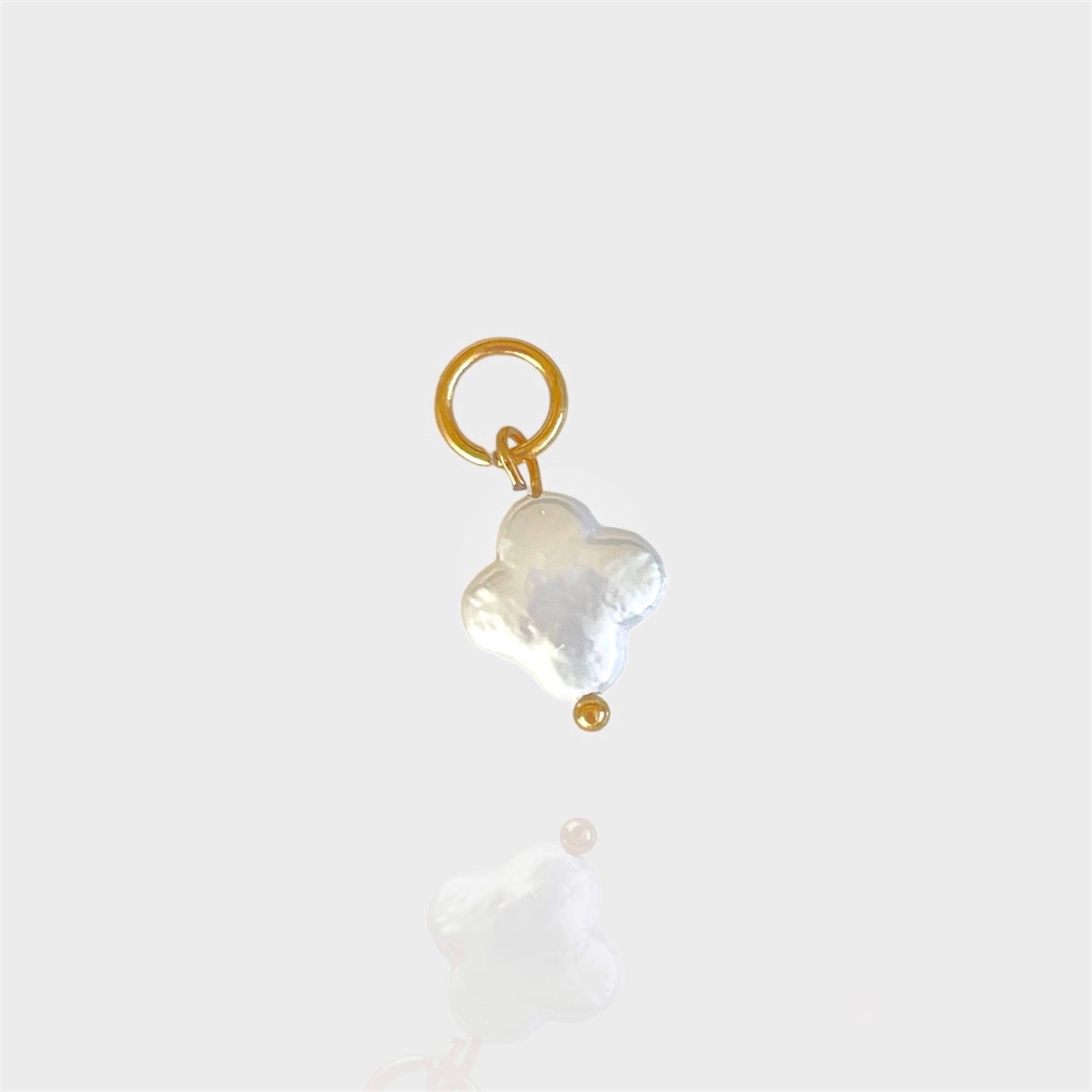 Clover Pearl Charm
