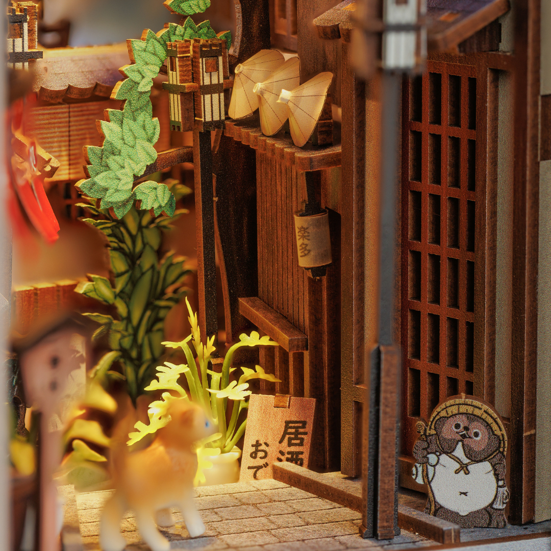 Kyoto Gion Book Nook