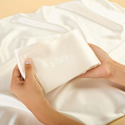 Moon™ - Silk Pillowcase