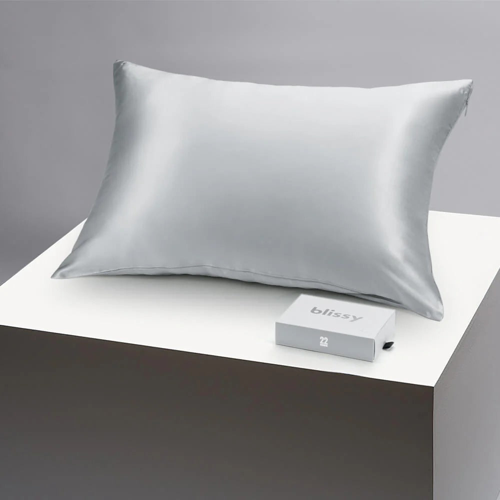Moon™ - Silk Pillowcase